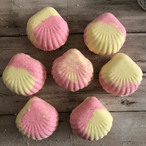 Bath Bombs - Picture 5 of 8